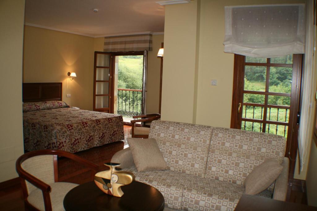Hotel Valle Las Luinas Soto de Luina Room photo