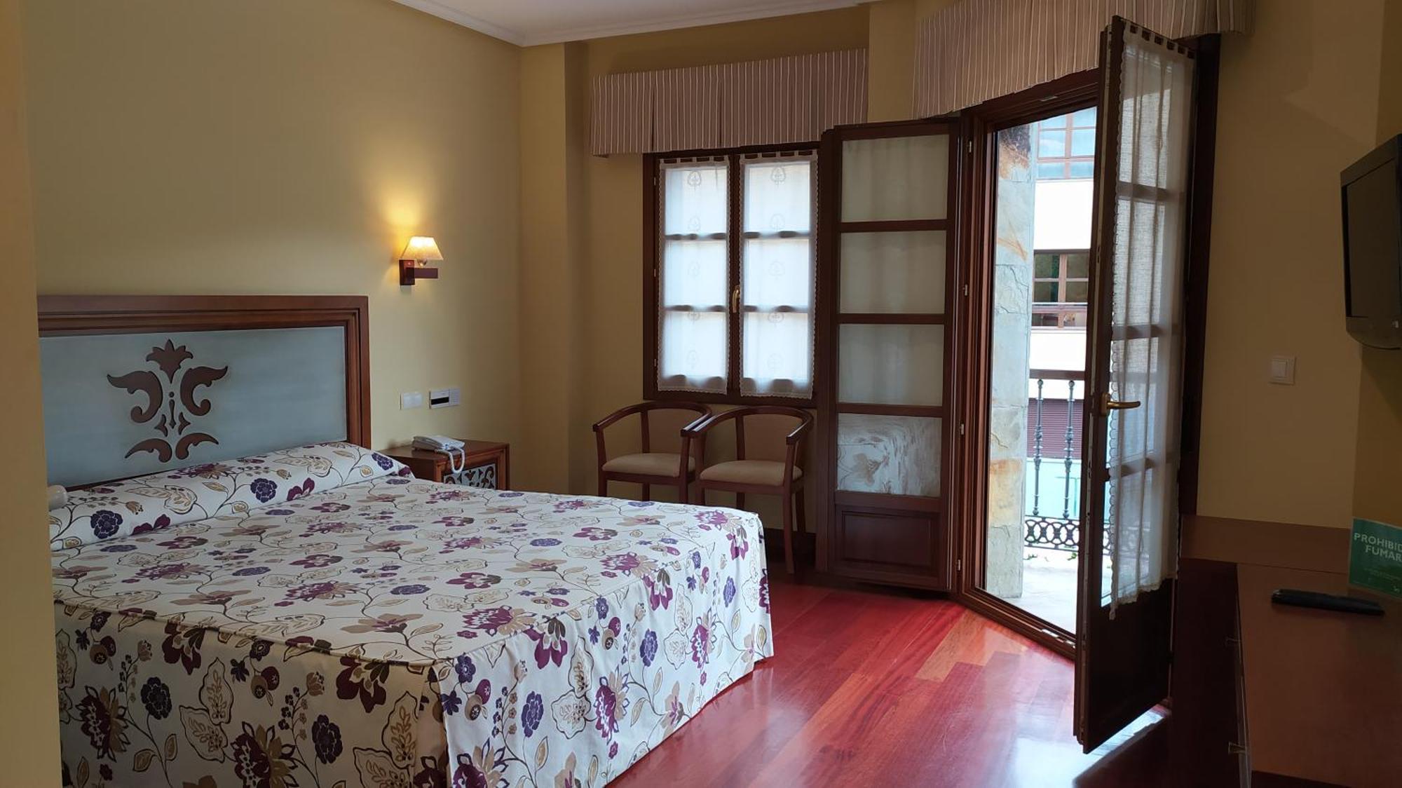 Hotel Valle Las Luinas Soto de Luina Room photo