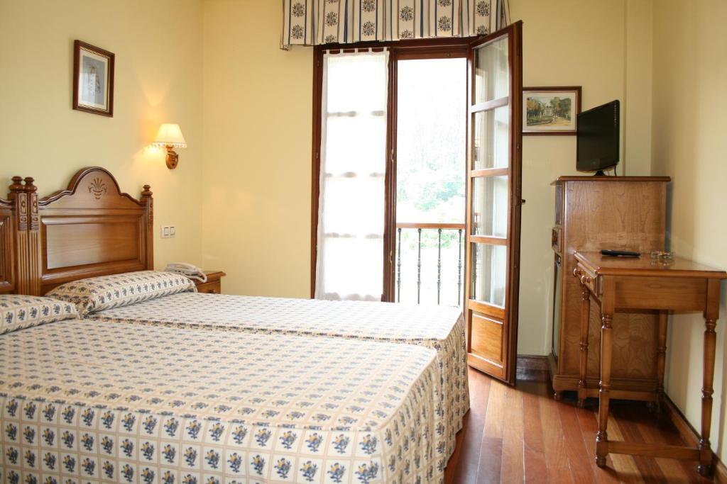Hotel Valle Las Luinas Soto de Luina Room photo